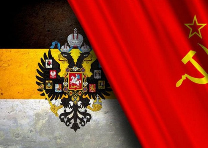 În sfârșit, justiția de la Chișinău a declarat drapelul Imperiului Rus drept extremist! O decizie similară ar trebui să se dea și în cazul drapelului Imperiului Sovietic de ocupație (cârpa roșie cu seceră și ciocan). Rusia a fost dintotdeauna o închisoare a popoarelor