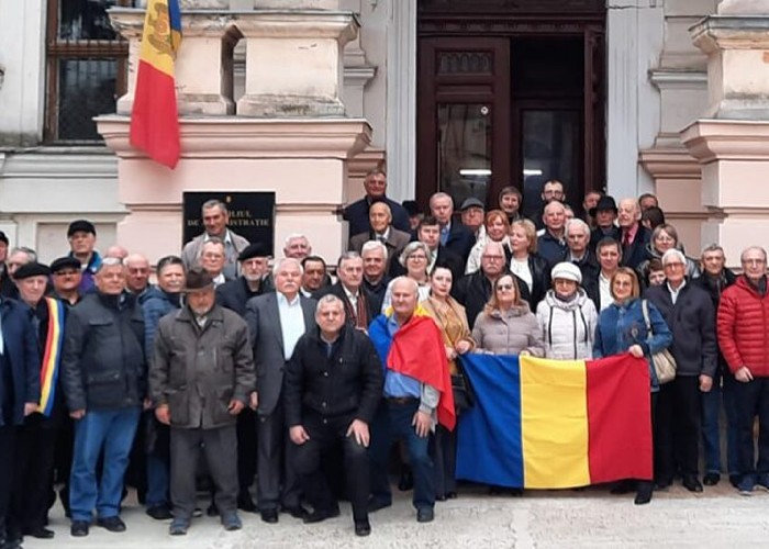 La Chișinău a fost lansată Platforma Reîntregirii Naționale, proiect politic ce militează pentru Reîntoarcerea Acasă a Basarabiei noastre. UNIREA e unica soluție!